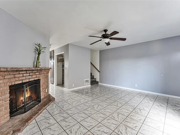 5372 Clairemont Mesa Blvd — Photo 5