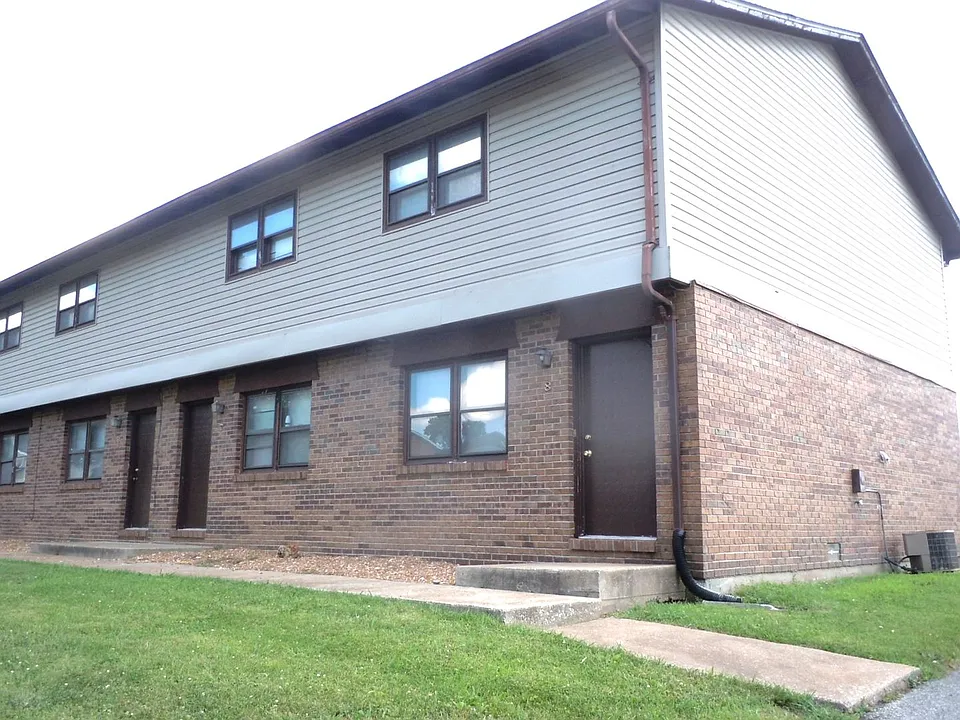 44 Bellevue Dr