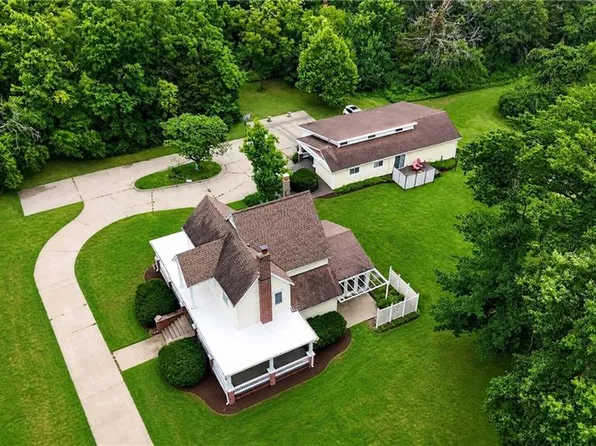18133 S 1525th Rd, Nevada, MO 64772