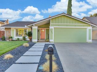 9886 Estancia Ct, Elk Grove, CA 95624