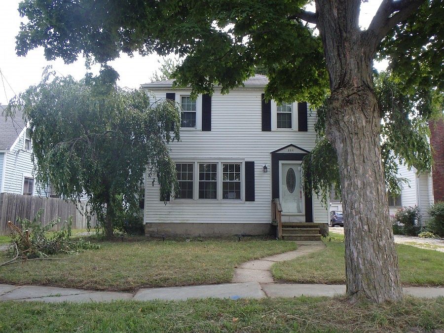 1st image of 226 Cummins Ave