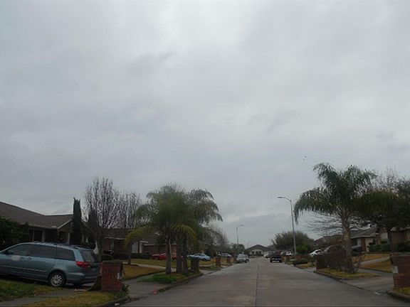 4th image of 10922 Linden Gate Dr