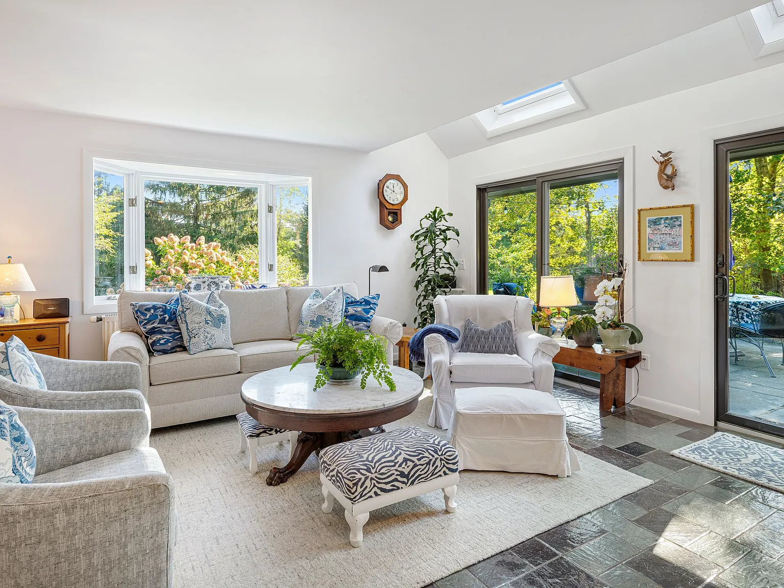 5 bed, 2544 sqft, $50,000 — Photo 4