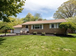 6193 Dunbar Dr, Mentor, OH 44060