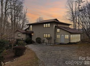 623 Owensby Rd, Hendersonville, NC 28792