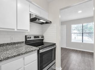 Woodcreek Townhomes, Conroe, TX 77301