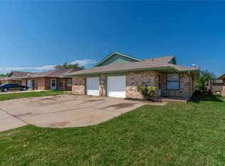 141 Barrett Pl, Edmond, OK 73003