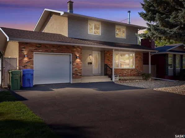 35 Litzenberger Crescent, Regina, SK S4R 6G7