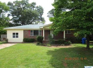 614 S Center Ave, Piedmont, AL 36272