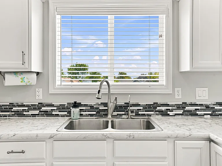 514 W Palmer Dr — Photo 10