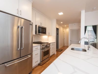 58 Coles St #4B, Jersey City, NJ, 07302