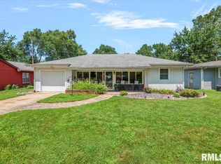 1917 Bruns Lane Ct, Springfield, IL 62702