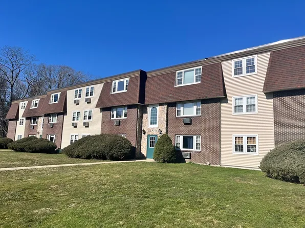 180 Main St APT B34, Bridgewater, MA 02324