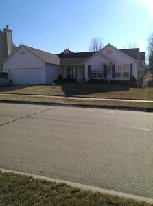 1738 Doris Walters Ln, Saint Charles, MO, 63303