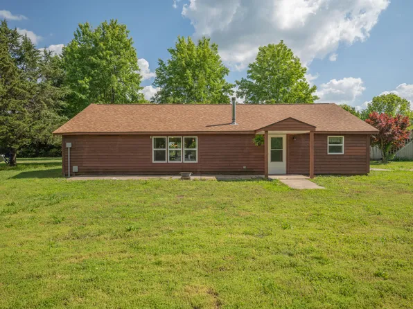 4293 Farm Road 1020, Pierce City, MO 65723