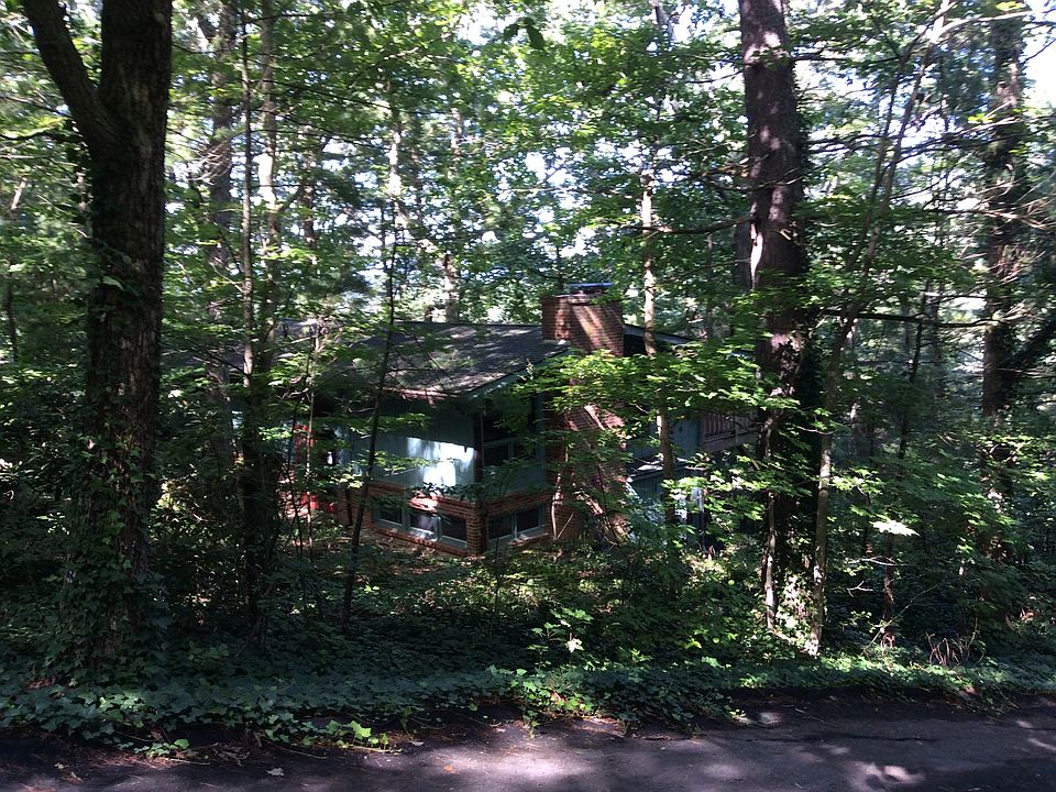 Front corner
