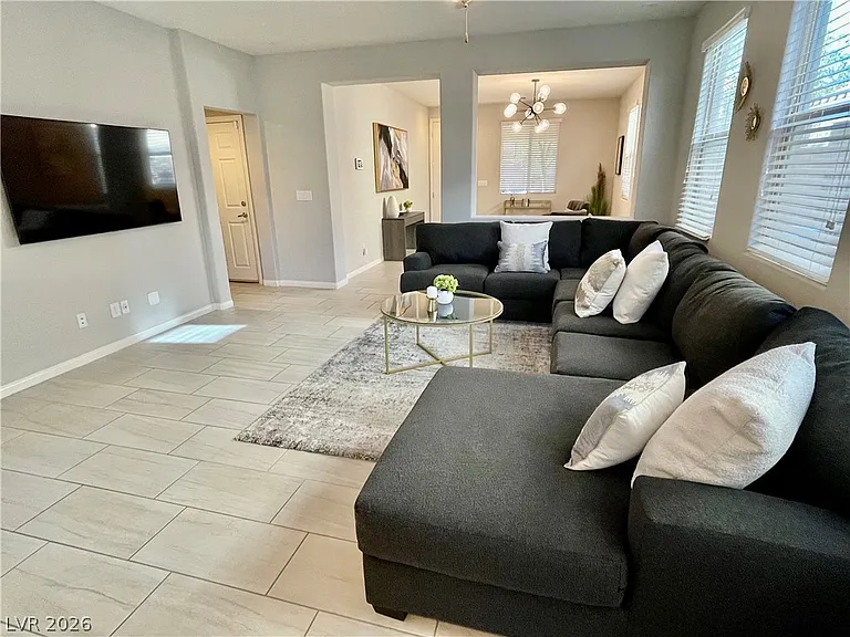 173 Elexese Ct — Photo 6
