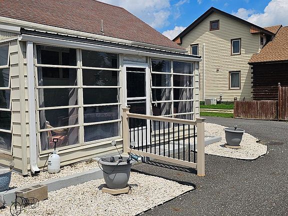 5th image of 199 Landis Ave