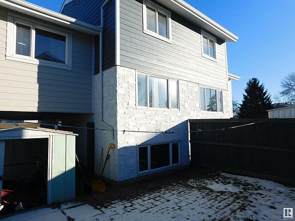 3rd image of 114 Callingwood Two NW