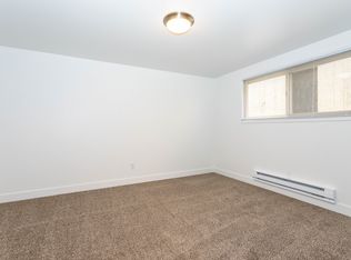 Octavia, Seattle, WA 98133