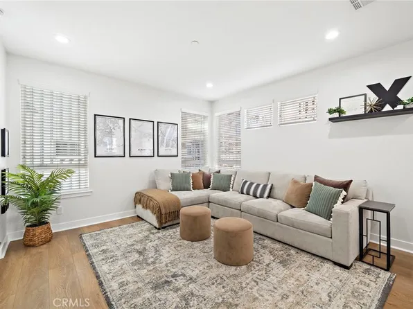 1974 Meyer Pl Unit D, Costa Mesa, CA 92627