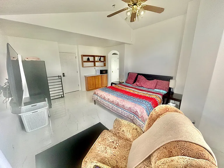 S Cotton Tree Ln — Photo 14