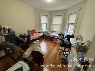 25 Queensberry St APT 16, Boston, MA 02215