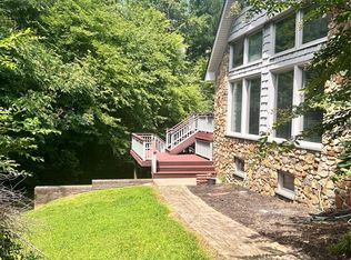 101 Forest Cliff Ct NE, Concord, NC 28025