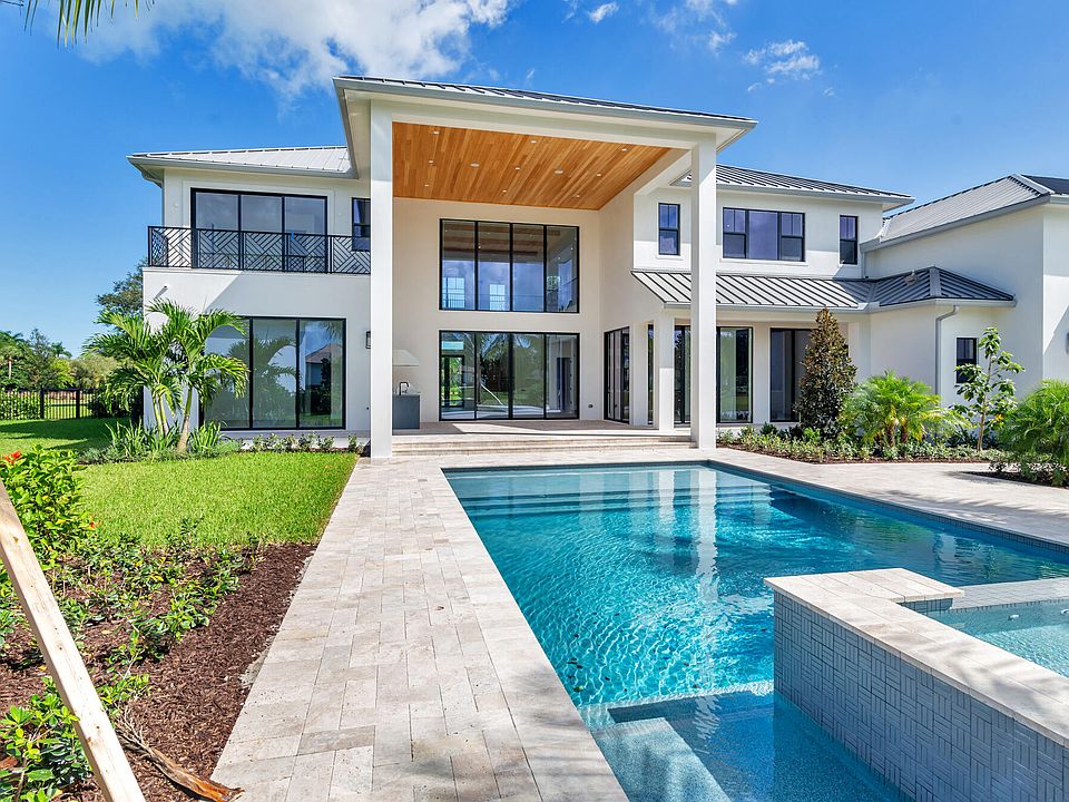 1st image of 2220 Greenbriar Boulevard