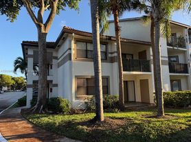 540 S Park Rd