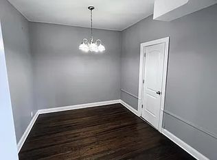 2415 N Hamlin Ave APT 3, Chicago, IL 60647
