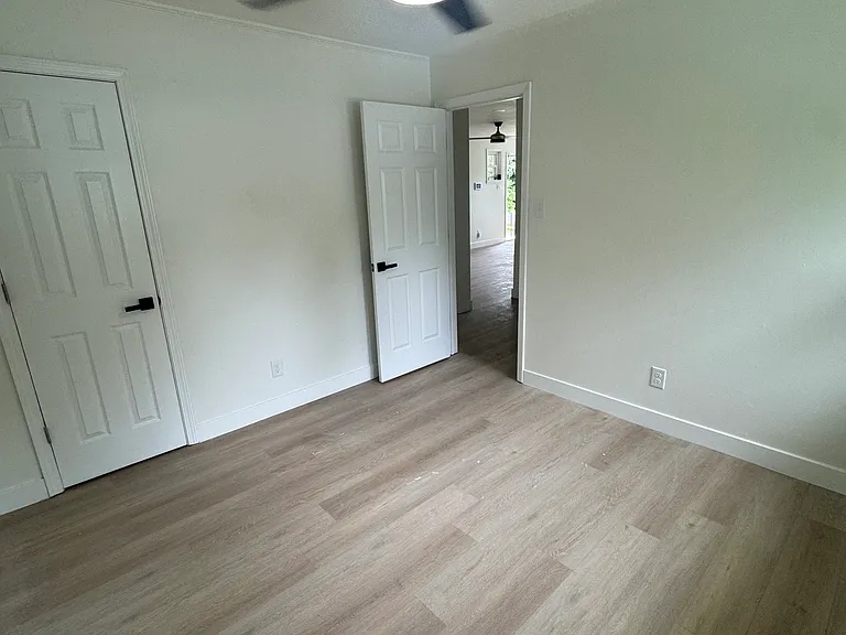 1450 Academy St S #1 — Photo 8