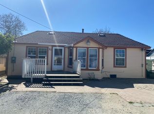 31 Associated Ln, Royal Oaks, CA 95076