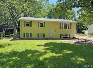 335 Sumac St, Payson, IL 62360