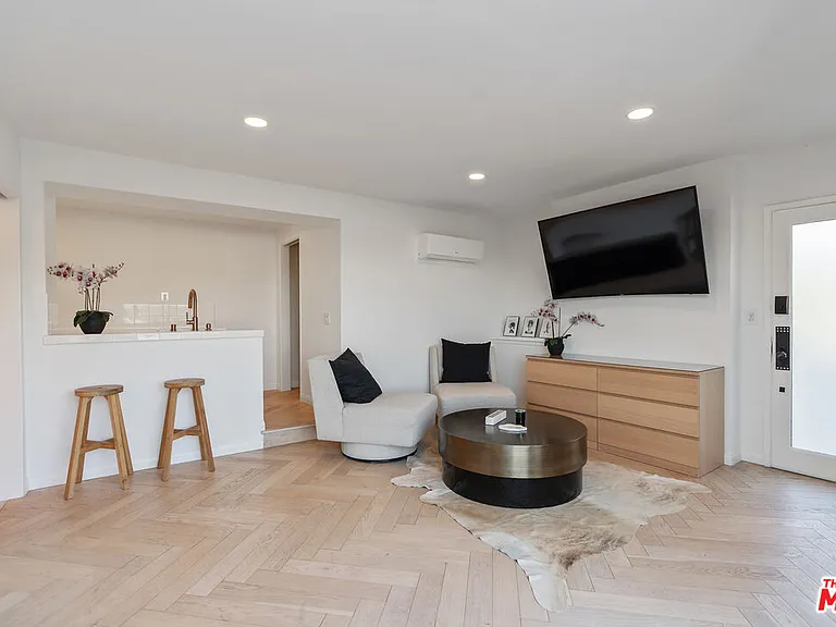 3479 Wonder View Dr — Photo 55