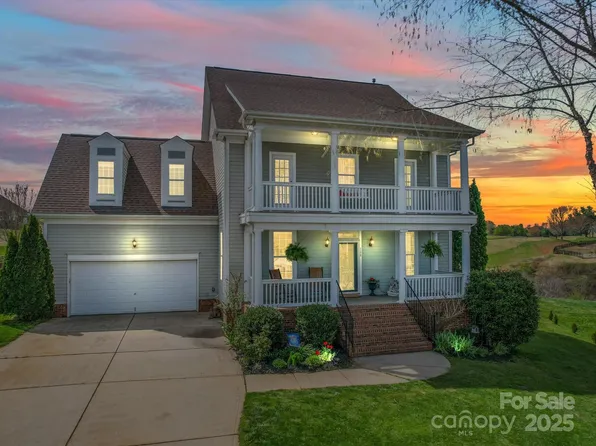 139 Tenth Green Ct, Statesville, NC 28677
