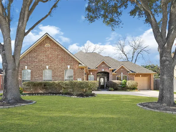 13514 Schumann Trl, Sugar Land, TX 77498