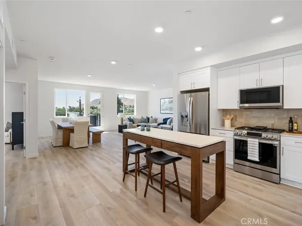 2475 Victoria Ave #205, San Luis Obispo, CA 93401