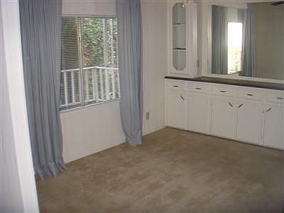 4th image of 4248 Castlewood St