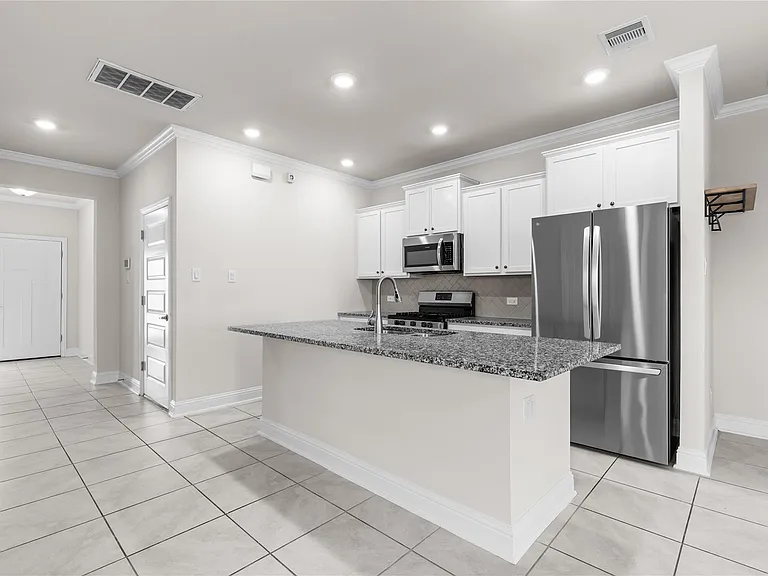 400 Camino Bay Dr — Photo 5