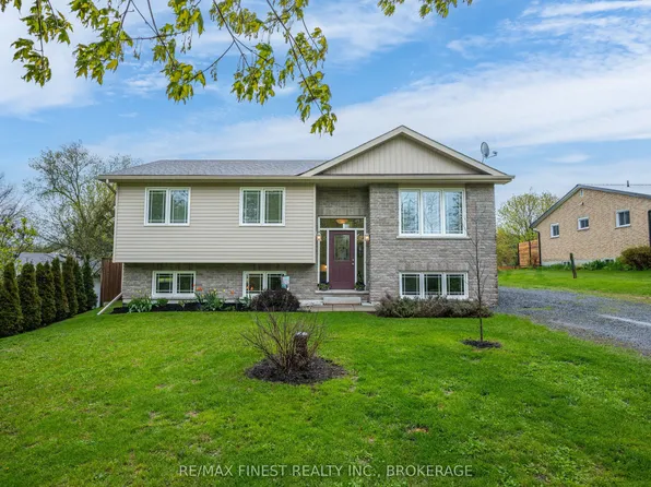 145 Upper Lake St, Prince Edward County, ON K0K 2T0