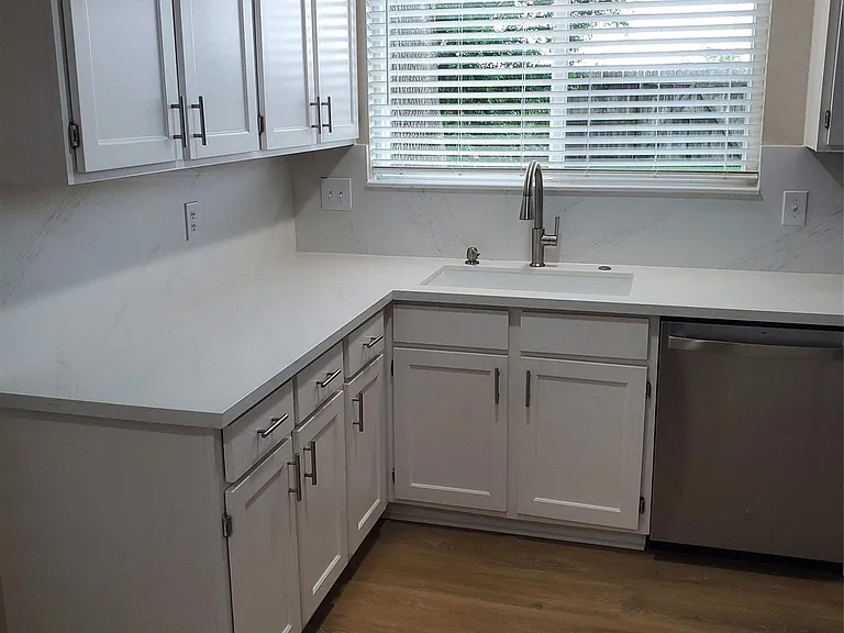 2514 Windswept Dr — Photo 10