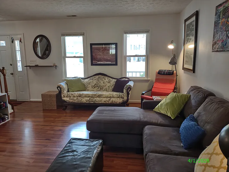 This photo has not been altered in any way: no edits or filters have been applied to try to deceive the viewer by having the room appear larger or brighter than it actually is.