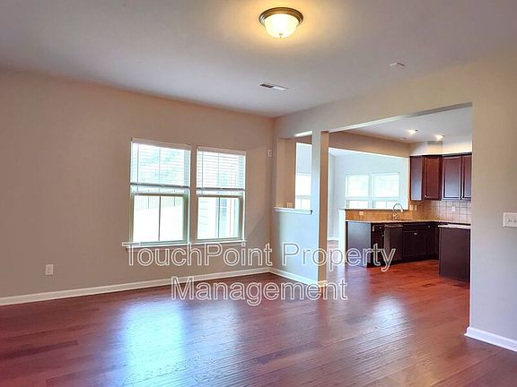 5th image of 4122 Audubon Park Dr