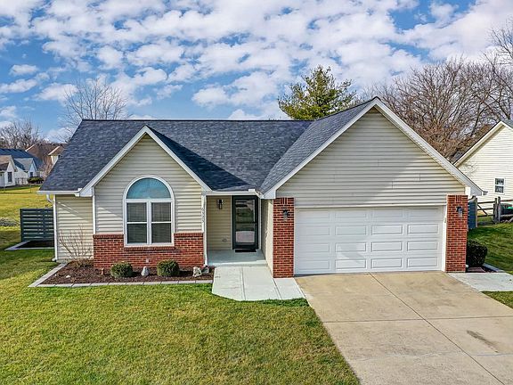 2nd image of 6325 Lakota Meadows Dr