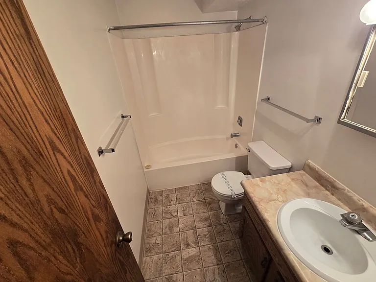 2909 Q St — Photo 7