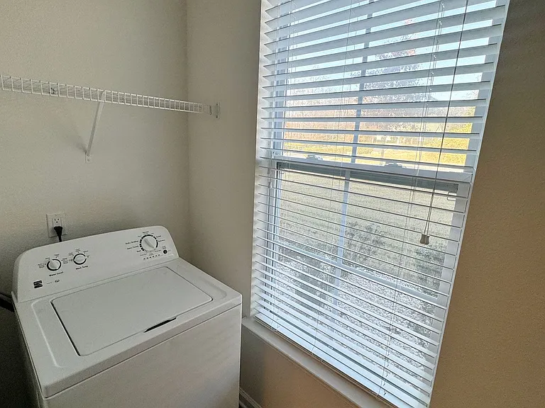 Belmont at Tryon Apartments — Photo 119