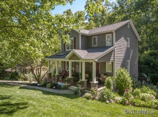 147 Meadow Lake Rd, Asheville, NC 28803