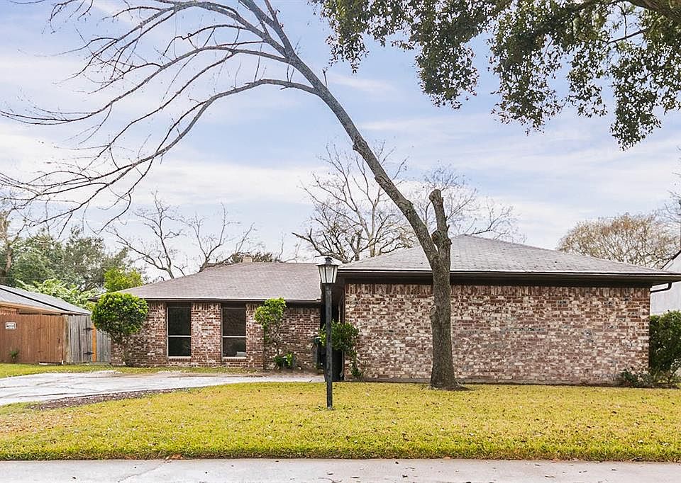 2nd image of 12110 Villa Lea Ln