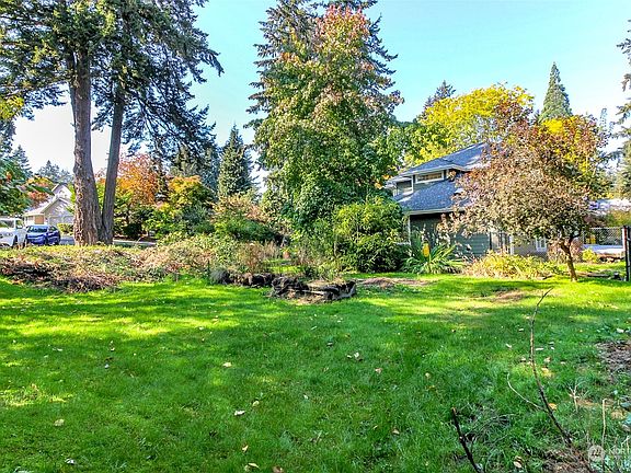 2nd image of 0 Creekside Drive SW